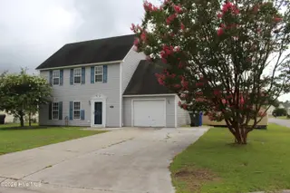 317 Foxhall Road, Newport, NC 28570 – photo 2: Front of House
