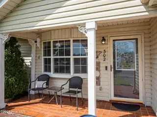 302 Foxridge Lane, Hubert, NC 28539 — 3-bedroom home in Foxtrace, Hubert, NC, photo 3 of 38: 51-web-or-mls-P8256033