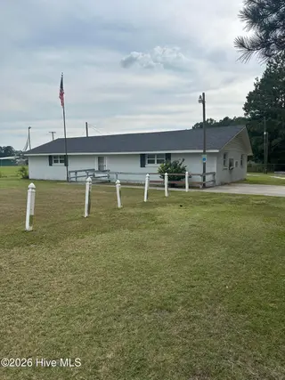 6847 Haynes Lennon Highway, Evergreen, NC 28438 – photo 2: IMG_0366