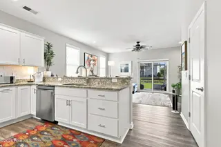 175 Old Murdoch Road 201, Morehead City, NC 28557 – photo 10: 22-web-or-mls-590A9902