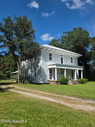 22390 Nc Highway 210, Rocky Point, NC 28457 — 5-bedroom home, Rocky Point, NC, photo 3 of 57