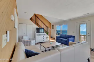 194 Topsail Road, North Topsail Beach, NC 28460 – photo 11: GI - 194 Topsail Rd - Hannah & Duran-6