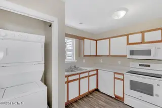 25 Pirates Cove Drive, Swansboro, NC 28584 – photo 15: IMG_6202