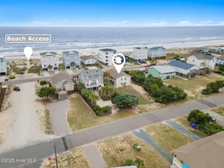 926 E Beach Drive, Oak Island, NC 28465 – photo 6: 7-web-or-mls-CAMMediaLLC.com 923-8
