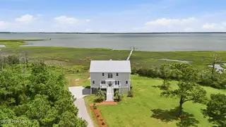 404 Perkins Road, Beaufort, NC 28516 – photo 1: 404 Perkins
