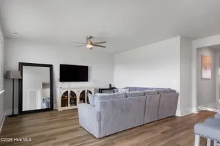 135 Legare Street, Wilmington, NC 28411 — 3-bedroom home in Blake Farm, Wilmington, NC, photo 6 of 44: IMG_0875