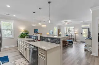 161 NE 31st Street, Oak Island, NC 28465 – photo 16: 21-web-or-mls-DSC04142