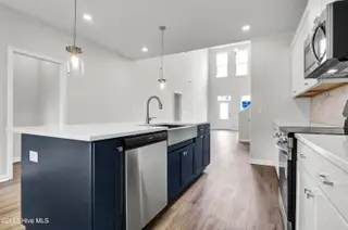 2193 Star Shower Way, Leland, NC 28451 – photo 12: Kitchen