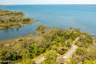 4 West Court, Pine Knoll Shores, NC 28512 – photo 5: McGinnis Point West Court
