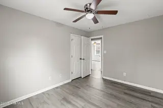 111 Summercreek Drive, Jacksonville, NC 28546 — 4-bedroom home in Bay Meadows, Jacksonville, NC, photo 23 of 32