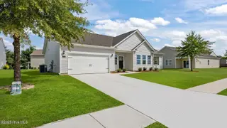 513 Lake Tyler Drive, New Bern, NC 28560 – photo 3: 513 Lake Tyler Drive