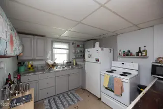 12 Nathan Street, Wrightsville Beach, NC 28480 — 8-bedroom home, Wrightsville Beach, NC, photo 24 of 27: 12 nathan st-44