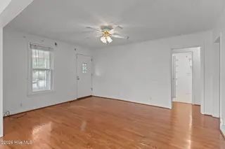 416 Spartanburg Avenue, Carolina Beach, NC 28428 – photo 7: 3-web-or-mls-BTS01968