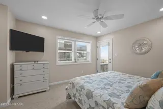 2517 Ocean Drive 9a1, Emerald Isle, NC 28594 – photo 20: 7-web-or-mls-1S3A8663