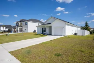 173 N Squires Run Lane, Richlands, NC 28574 – photo 3: 178 N. Squires - Exterior - Edited