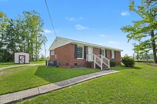 125 Surry Drive, Nashville, NC 27856 – photo 12: 004_file_4495