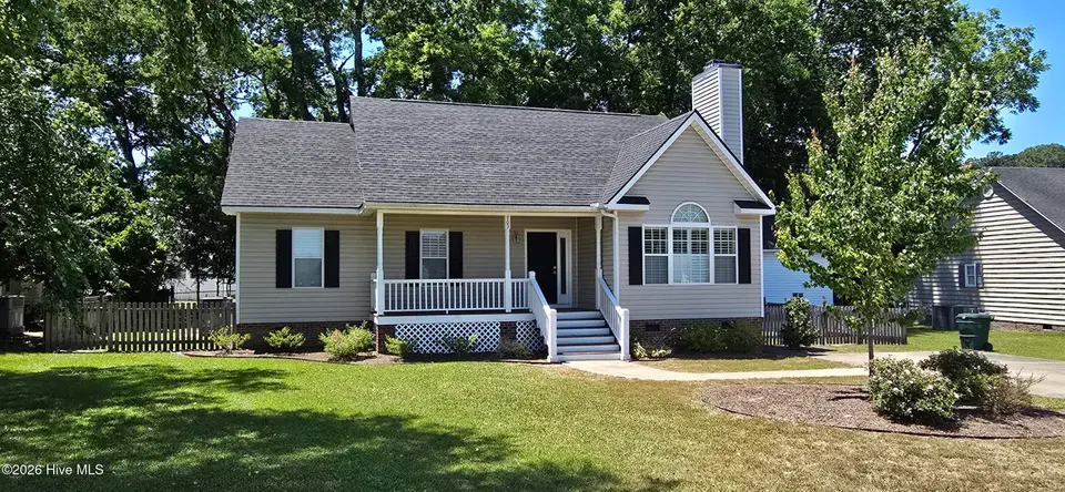 703 W Country Club Drive, Tarboro, NC 27886 – photo 1 of 28: Primary Photo