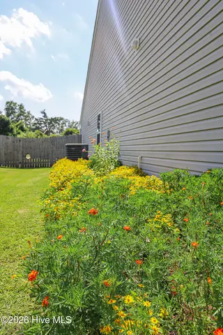 129 Backfield Place, Jacksonville, NC 28540 – photo 4