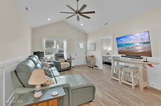 125 NE 15th Street, Oak Island, NC 28465 – photo 5: 125 NE 15th Street -15