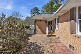 1514 Crescent Drive, Elizabeth City, NC 27909 – photo 8: Side Entrance