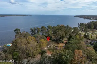 2108 18 Neuse Cliffs Drive, New Bern, NC 28560 – photo 13: 2108 Neuse Cliffs Rd-13