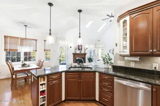 345 Broad Leaf Lane SE, Bolivia, NC 28422 — 3-bedroom home in Winding River Plantation, Bolivia, NC, photo 24 of 70: 27_345-broad-leaf-ln-se--bolivia--nc-284