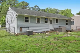 508 Oak Lane, Jacksonville, NC 28540 – photo 5: 7-web-or-mls-508 Oak Ln. 22