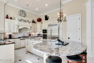 6654 Annesbrook Place SW, Ocean Isle Beach, NC 28469 – photo 16: Kitchen