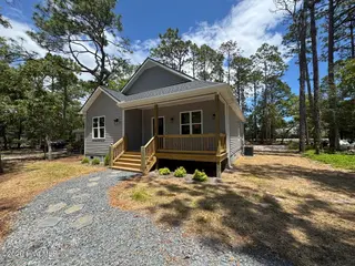 142 Redwood Road, Boiling Spring Lakes, NC 28461 — 2-bedroom home, Boiling Spring Lakes, NC, photo 3 of 20