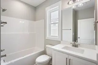 126 Shell Road, Surf City, NC 28445 – photo 23: 126 bath