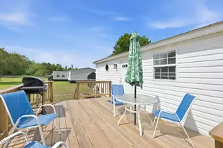 101 S Cherie Court, New Bern, NC 28562 – photo 13: 9-web-or-mls-DSC_3166_edit