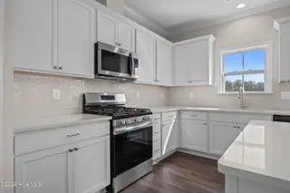 341 Oleander Drive, Greenville, NC 27858 – photo 19: 19-web-or-mls-IMG_0093