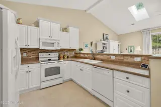 5202 Christian Drive, Wilmington, NC 28403 – photo 13: 5202ChristianDriveOutsourced-6