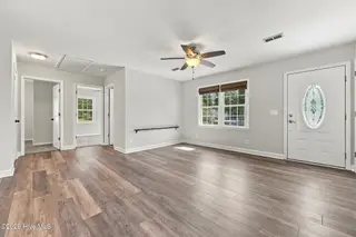 360 Gun Club Drive, Pinehurst, NC 28374 — 3-bedroom home in Village Acres, Pinehurst, NC, photo 10 of 46: 10-web-or-mls-IMG_8362