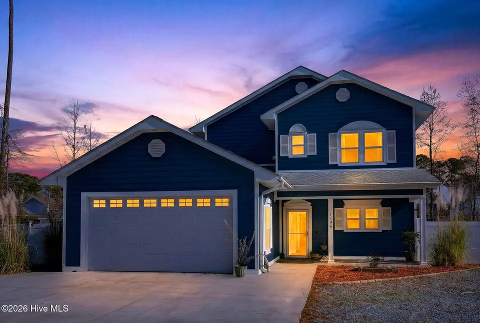 1106 Echo Drive NE, Leland, NC 28451 – photo 1 of 39: 1160EchoDriveNE-3_Twilight