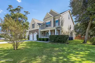 114 Camelot Drive, Holly Ridge, NC 28445 – photo 6: 03_DSC02399_mls