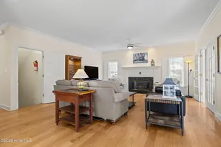 312 Lord Berkeley Drive, Emerald Isle, NC 28594 – photo 12: 23-web-or-mls-1S3A5191