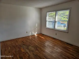 1859 N Kerr Avenue, Wilmington, NC 28405 – photo 15: Living Room
