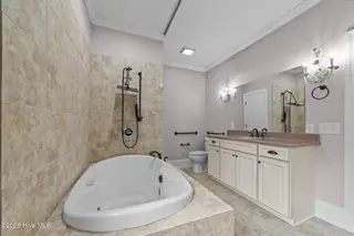414 Crown Drive, Washington, NC 27889 – photo 18: 41-web-or-mls-LHV_8060