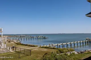 117 Sandfiddler Lane, Harkers Island, NC 28531 – photo 5: 7-web-or-mls-117 Sandfiddler Ln 007