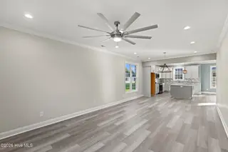 401 King Richard Court, Jacksonville, NC 28546 – photo 4
