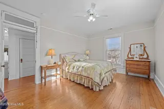 1223 National Avenue, New Bern, NC 28560 – photo 23: Bedroom 3 Upstairs