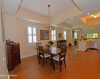 3100 Marsh Grove Lane # 3201, Southport, NC 28461 — 2-bedroom condo in The Preserve at Oak Island, Southport, NC, photo 4 of 41: dining