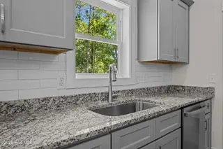 1230 Petite Terre Court, New Bern, NC 28560 – photo 22: 22-web-or-mls-DSC_3620