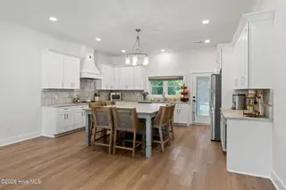 1042 Mable Drive, Calabash, NC 28467 — 3-bedroom home, Calabash, NC, photo 13 of 55: Kitchen
