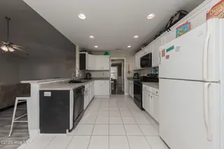 124 Weste Avenue, Jacksonville, NC 28540 – photo 20: Kitchen