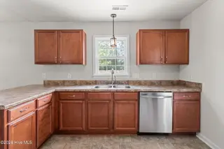 4012 W T Whitehead Drive, Jacksonville, NC 28546 – photo 15: 13-web-or-mls-4012 WT Whitehead Dr. 27