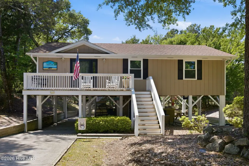 137 Doe Drive, Emerald Isle, NC 28594 – photo 1 of 49: 1-web-or-mls-img_4031