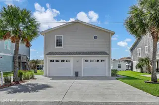 4069 4th Street, Surf City, NC 28445 – photo 2