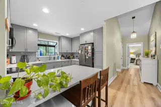 1304 Two Mile Circle E, Wilmington, NC 28405 – photo 18: 22_kitchen